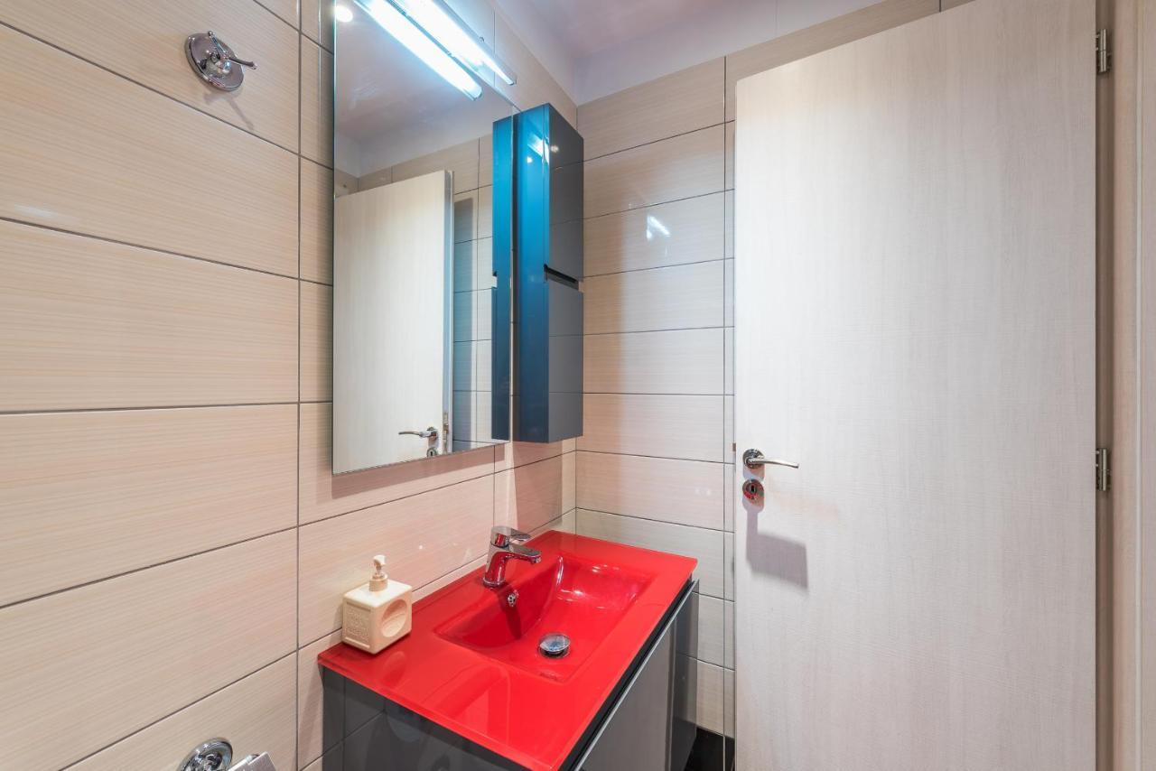 An Impressive 2 Bdr Apt In Glyfada Athen Eksteriør bilde